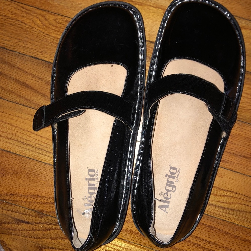 Alegria Mary janes